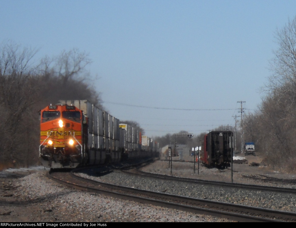 BNSF 5675 East